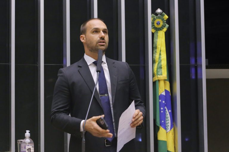 Eduardo Bolsonaro: criação de uma CPI vai esclarecer definição de preços e avaliar lucro dos acionistas
